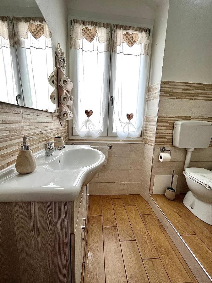 Ca Del Vins - Studio Flat In 라스페치아 외부 사진